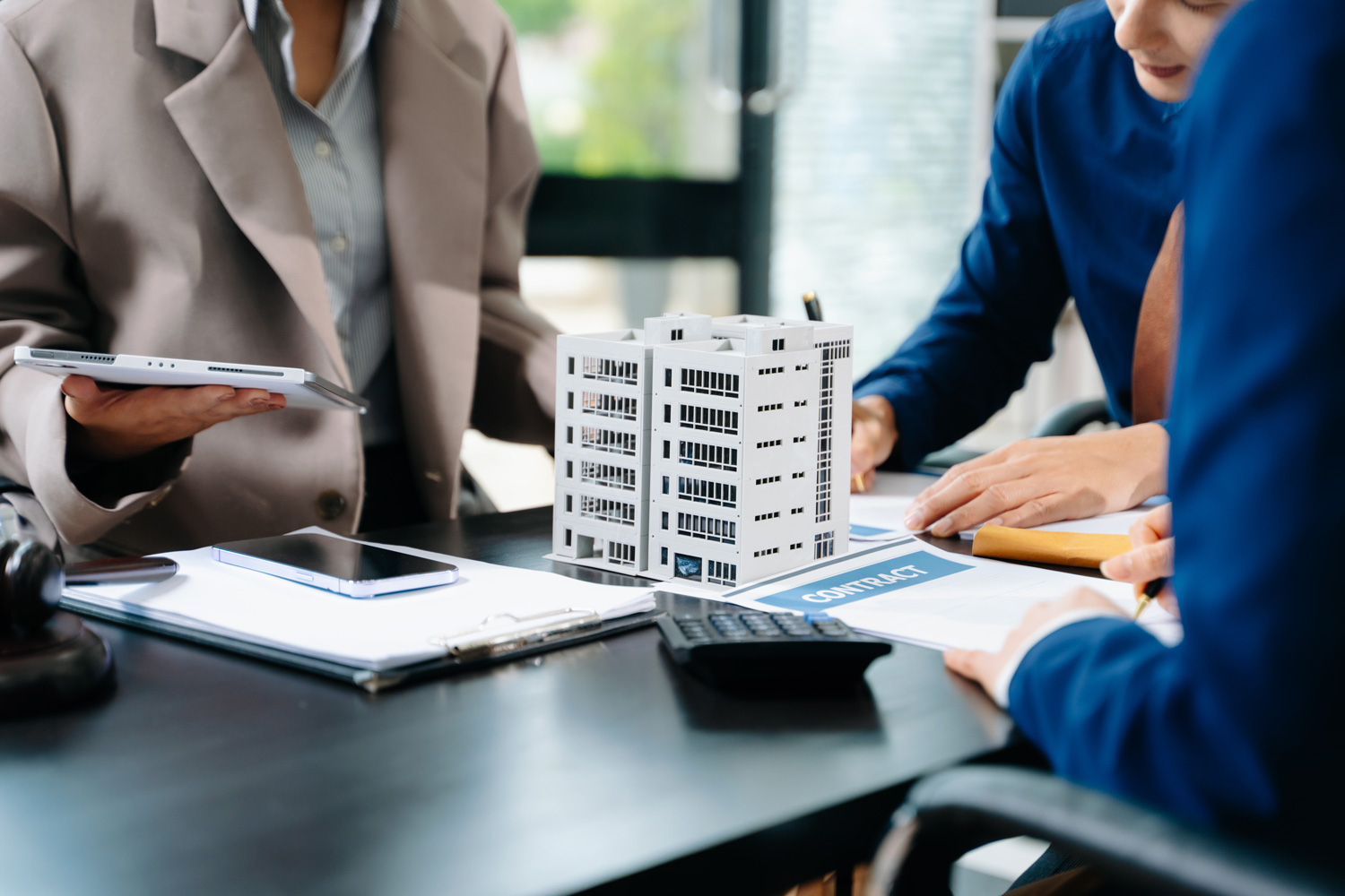 Få grundig næringstakst i Halden – ekspertise på byggtekniske vurderinger og eiendom